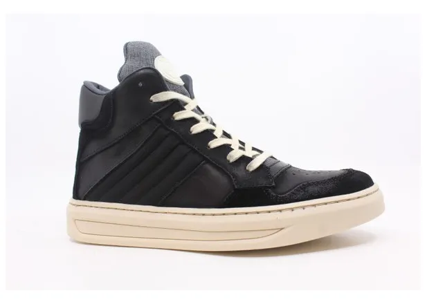 PIEDRO  78192 W3  9898 ZWART